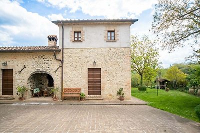 Bauernhaus in Città di Castello mit Terrasse