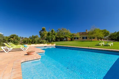Casa di campagna vicino alla spiaggia di Cala...