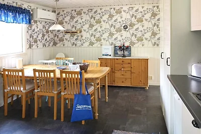 9 Personen Ferienhaus in HALLSTAVIK-By Traum