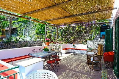 Villa in Praiano mit Meerblick und Whirlpool