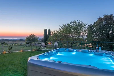 Villa in Rovinj mit Terrasse