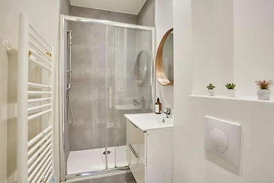 Apartment Exposition Center