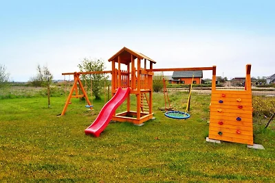 Zweistöckige Ferienhäuser in Strandnähe