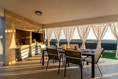 Ferienhaus in Podvrsje mit Meerblick