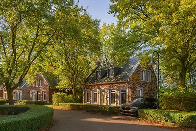 Villa mit Whirlpool, 4 km von Maastricht...