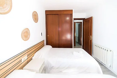 Apartment in L'Estartit in Strandnähe