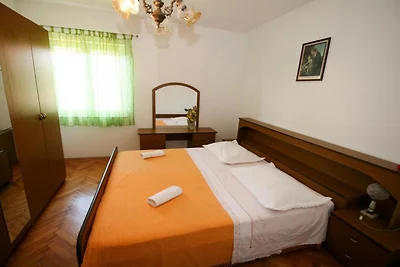 Spacious Beachfront Apartment Ciovo - Four Be...