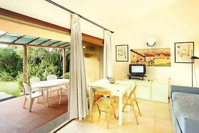 Ferienhaus in Porto Pollo mit Garten