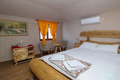 Ethno Village Dolina Mira - One Bedroom Holid...