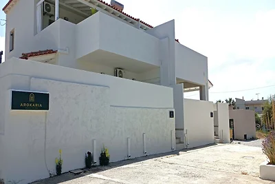 Villa aan zee in Adelianos Kampos
