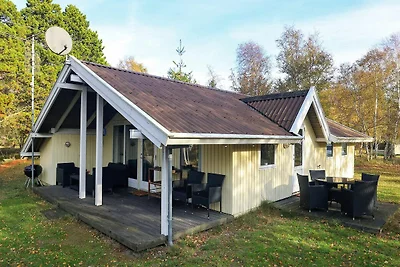 8 Personen Ferienhaus in Humble