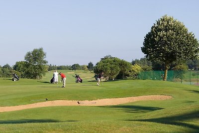 Charmantes Ferienhaus am Golfplatz gelegen