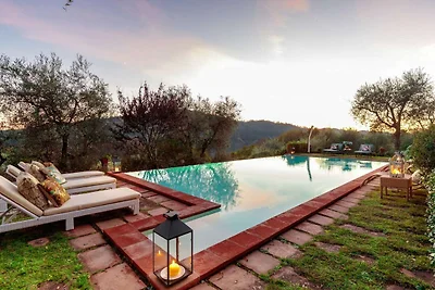 Villa in Toskana mit Infinity-Pool und...