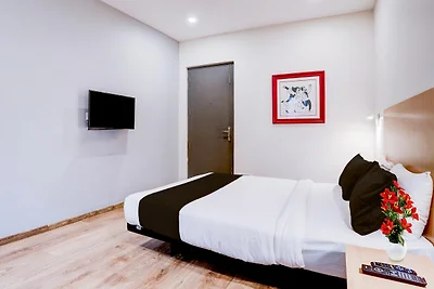Super Townhouse Ulsoor