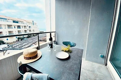 Apartment in Grau-du-Roi mit Meerblick