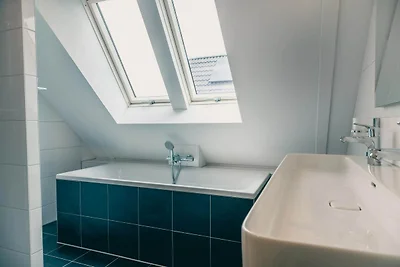 Duurzame watervilla met sauna, bij het...