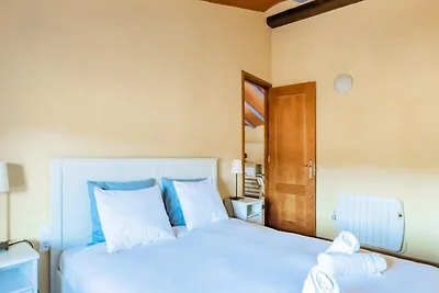 Appartement in La Garrotxa met uitzicht op he...