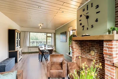 Ferienhaus in Merksplas mit Terrasse