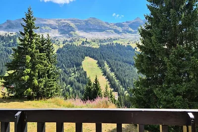 Komfortable und helle Wohnung · Am Fuße der P...