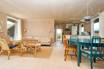 6 Personen Ferienhaus in Fårevejle-By Traum