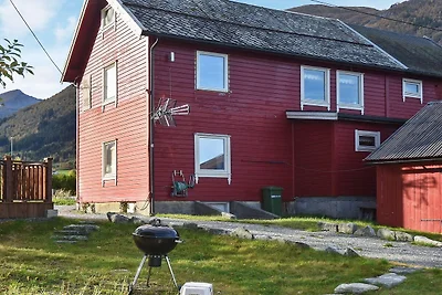 2 Personen Ferienhaus in Måndalen-By Traum