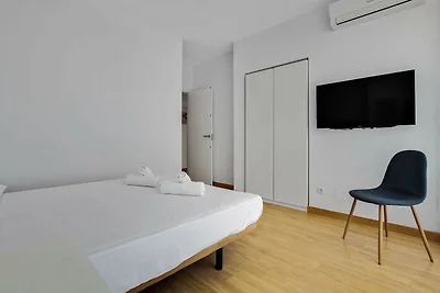 Appartamento vicino a Bajondillo Seabeach