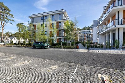 Ruim appartement, zwembad, Pobierowo-voorheen...