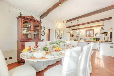 Villa in der Toskana nahe Lucca mit Pool