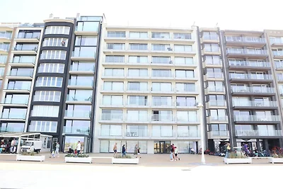 Appartement in Nieuwpoort met zeezicht