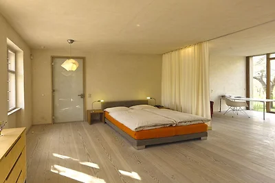 Großes Gartenapartment