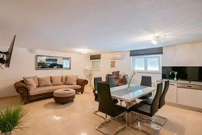 Villa Mia 2 - Six Bedroom Villa with Private...