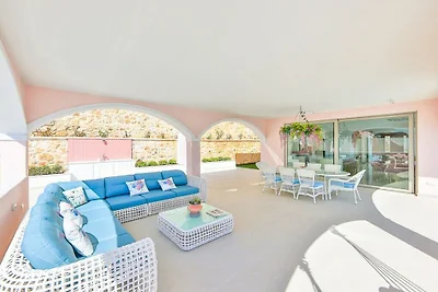 Villa in Kalkan mit Schwimmbecken