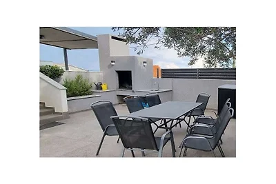 Apartment Viva - three bedroom apartment