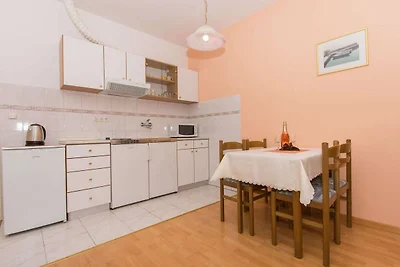 Apartments Mastelić - One Bedroom Apartment w...