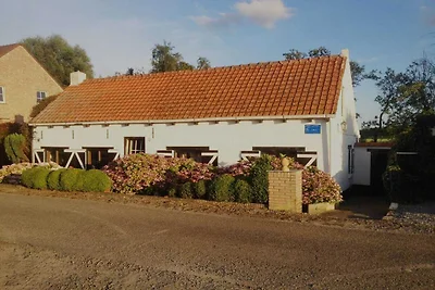Casa diga vicino a Breskens con giardino