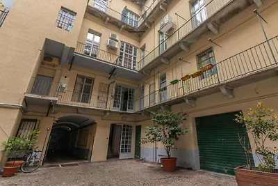 Wohnung in Torino mit Sauna und Balkon