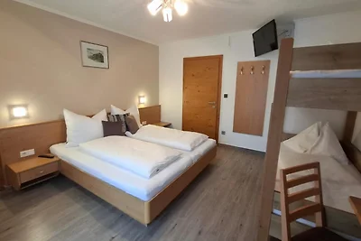 Landhausidylle mit Bergblick nahe Skilift