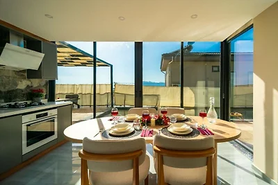 Villa a Kalkan con piscina