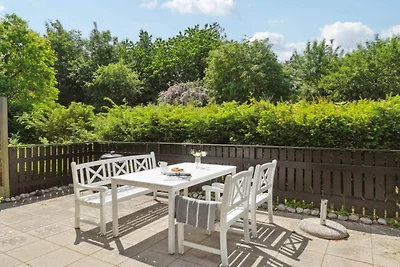 6 Personen Ferienhaus in Dronningmølle