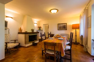 Wunderschönes Ferienhaus in Dicomano mit...
