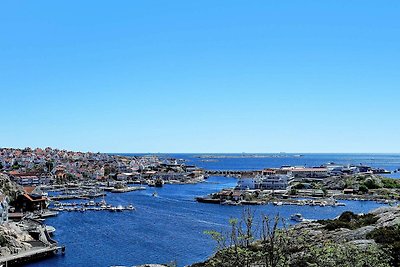 2 person holiday home in KUNGSHAMN