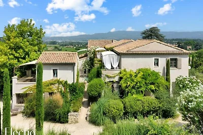 Appartamento a Oppède con piscina riscaldata