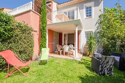 Wohnung in Dramont nahe Strand & Casino