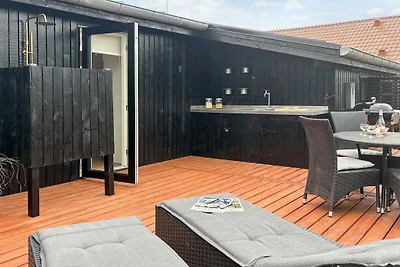 6 Personen Ferienhaus in Sjølund-By Traum