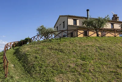 Casale con piscina