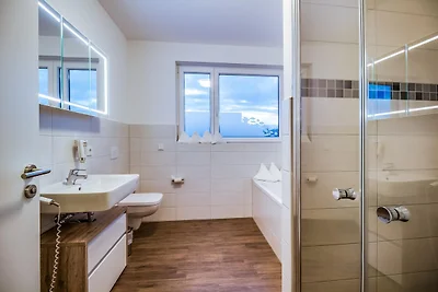 Luxuriöse Ferienwohnung am Störmthaler See