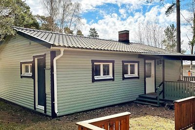 6 person holiday home in Mönsterås