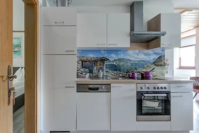 Ferienhaus mit Balkon