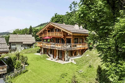 Chalet in La Clusaz mit beheiztem Pool