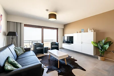 Küstenwohnung in der Nähe von Pier, Casino
